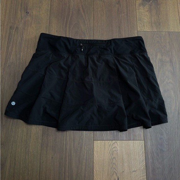 Lululemon Skirt - Picture 1 of 3